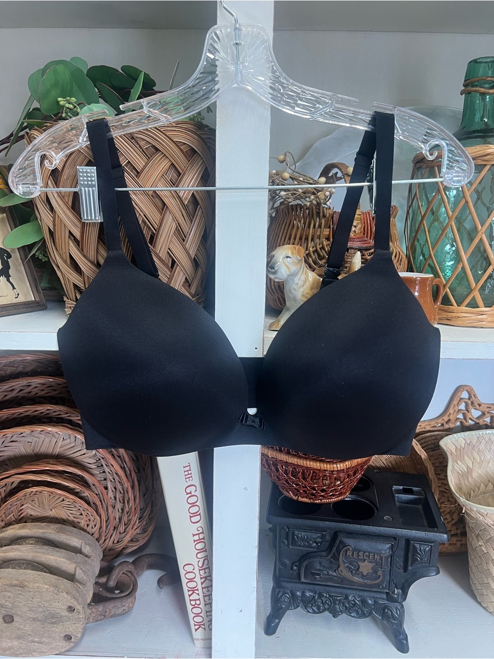 Victoria’s Secret bra 36DDD black